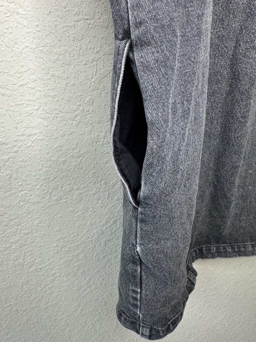 Levi's Women's Tuli Denim Mini Dress Size Large Black Stonewash '90s-Inspired - Picture 6 of 14